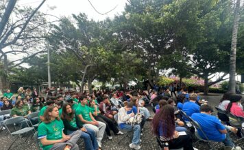 Cerca de 400 de estudiantes participan en sendos encuentros escolares en Tenerife y La Gomera