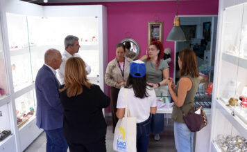 Manuel Domínguez anuncia la incorporación de los mercados a los bonos consumo archipiélago