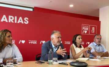 El PSOE carga contra Domínguez por “esconderse” y ser “un incompetente” ante los problemas de Canarias