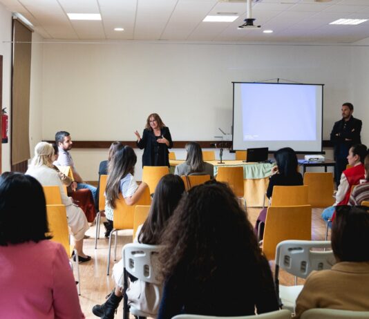 El Cabildo de La Gomera convoca al sector social de la isla a una mesa de trabajo sobre adicciones y salud mental