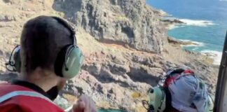 Un amplio operativo, por tierra, mar y aire, busca a un buceador desaparecido en la costa de La Gomera