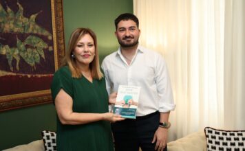 Astrid Pérez: “Jóvenes como Jesús representan el talento canario que debemos aplaudir”