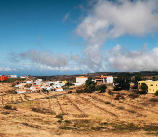 Vallehermoso se incorpora a la convocatoria 2026 del programa autonómico contra la despoblación rural