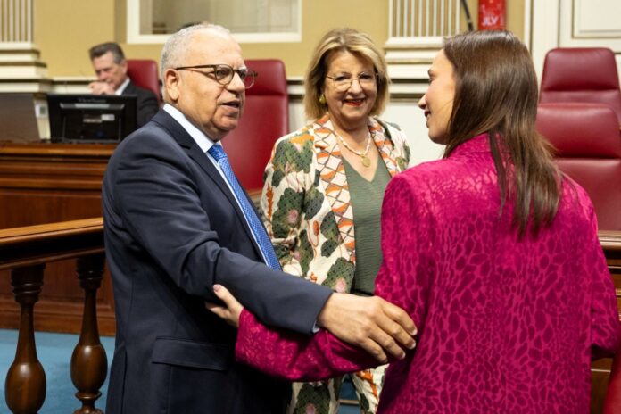 Casimiro Curbelo Parlamento 23