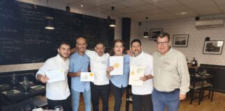 El chef Iván González y su equipo de la tasca restaurante Enyesque de Playa de Santiago logra su cuarto ‘Solete de la Guía Repsol’