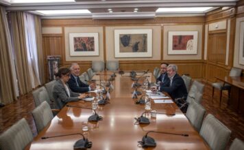 El Gobierno de España mantiene hoy siete reuniones de coordinación con los países implicados y con el Gobierno de Canarias