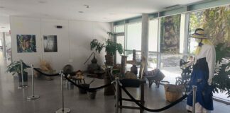 El Hospital Nuestra Señora de Guadalupe expone una muestra de piezas tradicionales con motivo del Día de Canarias