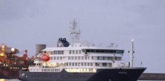 El avión que lleva a los españoles desembarcados del Hondius ya se dirige a Madrid