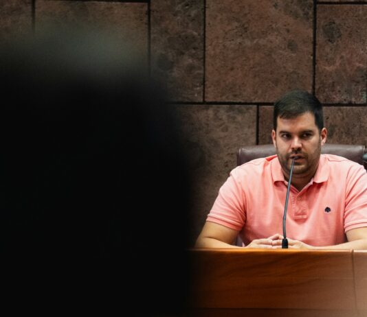 El Cabildo de La Gomera destaca su compromiso transversal con la juventud y el deporte
