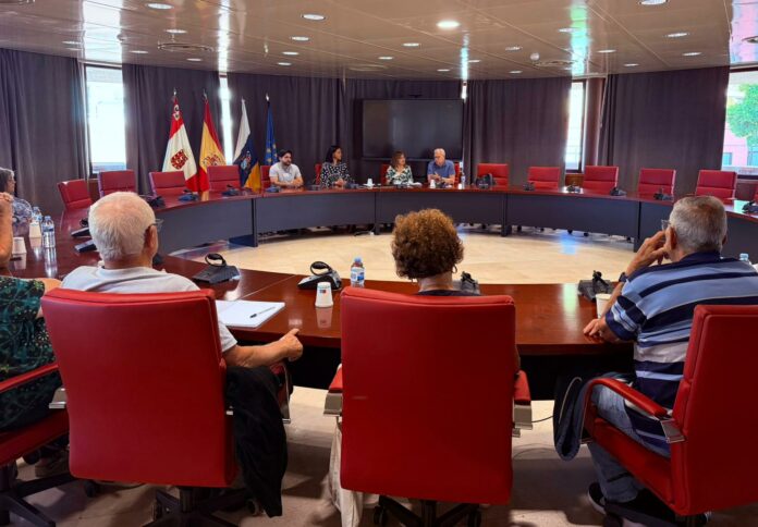 180626 Reunión de coordinación entre el Cabildo y las asociaciones de mayores de La Gomera