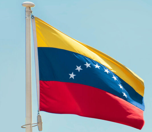El Cabildo muestra su solidaridad con Venezuela y convoca un minuto de silencio para el lunes