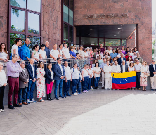 El Cabildo expresa su solidaridad con Venezuela tras los terremotos y mantiene el seguimiento de la situación de los gomeros afectados
