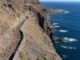El Cabildo de La Gomera finaliza la limpieza de la carretera de acceso a Puntallana