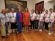 La presidenta del Parlamento recibe a las deportistas de Ámate Tenerife tras su histórico éxito internacional