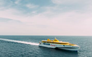 Fred. Olsen Express activa su programación de verano con refuerzos en las rutas de mayor demanda