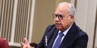 Curbelo apuesta por una estrategia permanente frente a incendios cada vez más complejos