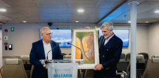 Curbelo destaca que la llegada de Baleària Canarias refuerza la competitividad y la conectividad marítima de La Gomera