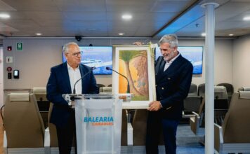 Curbelo destaca que la llegada de Baleària Canarias refuerza la competitividad y la conectividad marítima de La Gomera