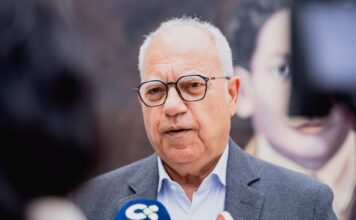 Curbelo traslada la solidaridad de La Gomera con Venezuela tras los fuertes terremotos de este jueves