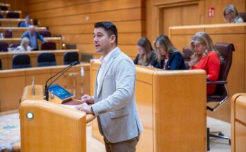 Fabián Chinea (ASG) pide al Gobierno la paralización de cualquier subida de tasas aeroportuarias que encarezca los vuelos con Canarias