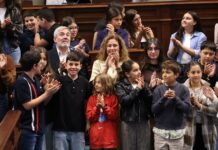 El Parlamento de Canarias acoge el pleno juvenil por la sostenibilidad con alumnado de las ocho islas