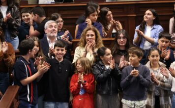 El Parlamento de Canarias acoge el pleno juvenil por la sostenibilidad con alumnado de las ocho islas