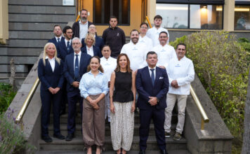 Jéssica de León y Paola Plasencia reconocen el trabajo del equipo de Hecansa antes de su servicio al papa León XIV