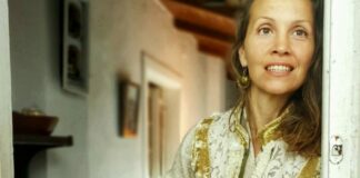 Beatriz Fernández Barahona eleva la artesanía contemporánea con sus chalecos joya desde La Gomera