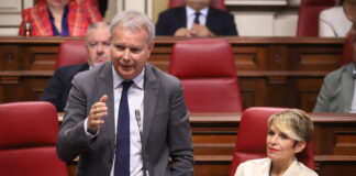 Franquis: “La ausencia de la consejera de Hacienda retrata a un Partido Popular que prefirió obedecer a Feijóo antes que defender a Canarias”