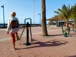 El Ayuntamiento de San Sebastián de La Gomera instala nuevos parques biosaludables en espacios municipales