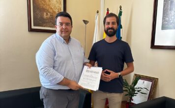 El Ayuntamiento de Valle Gran Rey impulsa la rehabilitación de la Ermita del Carmen y la mejora energética de la Parroquia de Los Santos Reyes