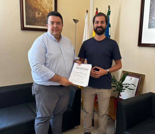 El Ayuntamiento de Valle Gran Rey impulsa la rehabilitación de la Ermita del Carmen y la mejora energética de la Parroquia de Los Santos Reyes