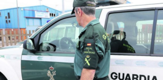 La Guardia Civil inmoviliza más de 8.500 productos durante una inspección en un establecimiento comercial de Güímar