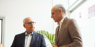 El Cabildo y la Cámara de Comercio renuevan su colaboración para garantizar la continuidad de la delegación cameral en La Gomera