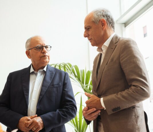 El Cabildo y la Cámara de Comercio renuevan su colaboración para garantizar la continuidad de la delegación cameral en La Gomera