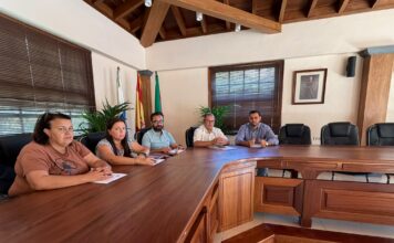 Vallehermoso refuerza su apoyo a las familias con mejoras en las ayudas al estudio y la atención social