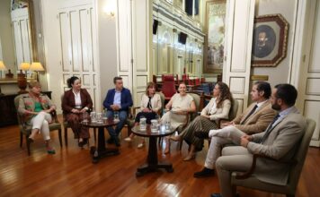 El Parlamento de Canarias abre el debate sobre el reto demográfico y el envejecimiento con un nuevo videopodcast con los grupos políticos