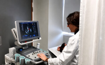 Sanidad adjudica 106 ecógrafos por casi tres millones de euros para varios hospitales del SCS