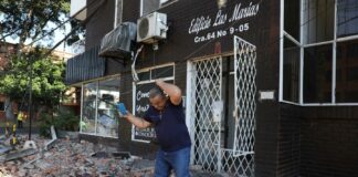 Un terremoto de magnitud 7,4 sacude Colombia con graves daños materiales en varias ciudades