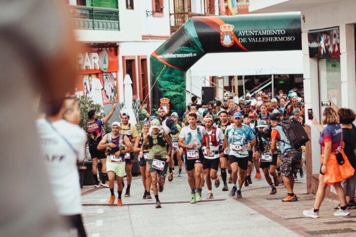 160926-salida-de-la-distancia-maraton-de-la-gomera-paradise-trail-desde-vallehermoso