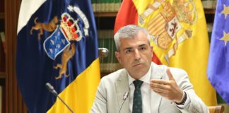 Manuel Domínguez anuncia el impulso a la continuidad de empresas y autónomos con dos nuevos programas