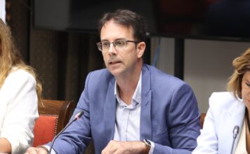 La Gomera pide acelerar la atención a la dependencia y reforzar la coordinación entre administraciones