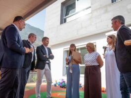 Clavijo destaca la importancia de la educación pública que ofrece igualdad de oportunidades en todas las islas