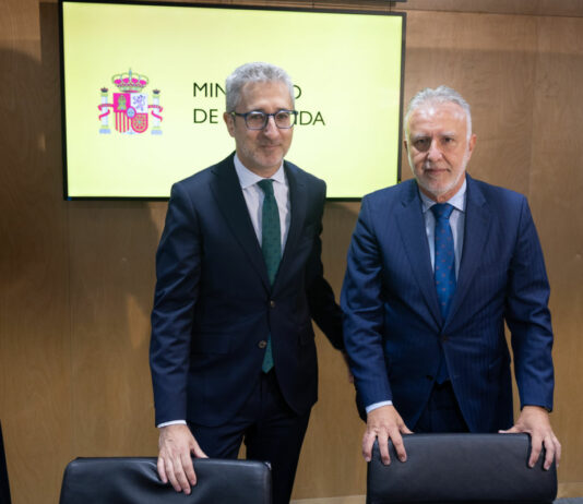 Torres ve “histórica” la nueva financiación para Canarias y reprocha al PP su ausencia