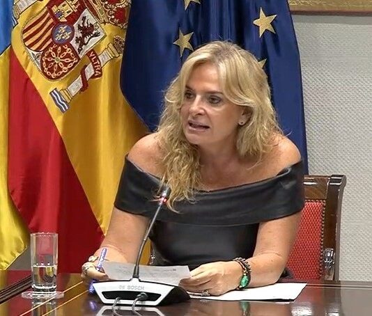 Sanidad amplía un 44 por ciento los planes de refuerzo de especialistas en las islas no capitalinas