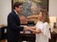Astrid Pérez recibe del presidente del TSJC la Memoria anual de la Justicia en Canarias