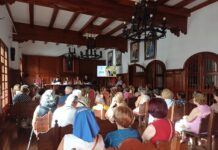El Ayuntamiento de San Sebastián de La Gomera impulsa la participación ciudadana con la Mesa de Salud, de Comercio y el Tagoror de Mayores