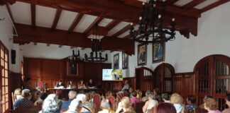 El Ayuntamiento de San Sebastián de La Gomera impulsa la participación ciudadana con la Mesa de Salud, de Comercio y el Tagoror de Mayores