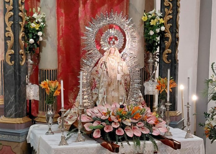 Aspecto de la imagen de la Virgen de Las Mercedes de Agulo preparada ya para las procesiones de este miércoles y jueves