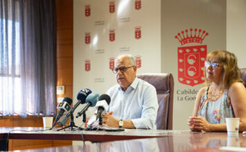 El Cabildo abre la convocatoria de becas Erasmus y Sicue para estudiantes gomeros